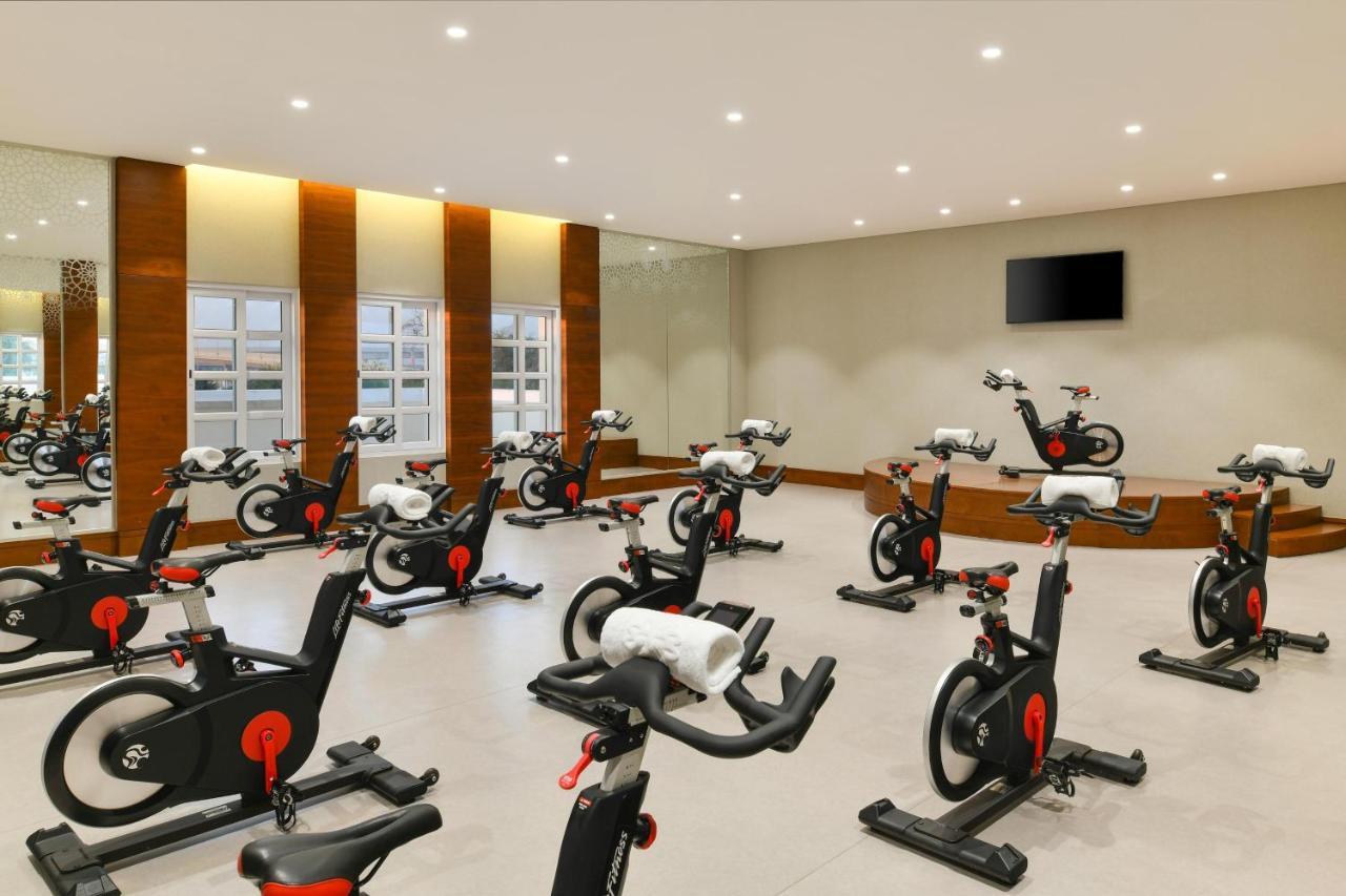 Al Messila, A Luxury Collection Resort & Spa, Doha Luaran gambar A spinning class at a hotel